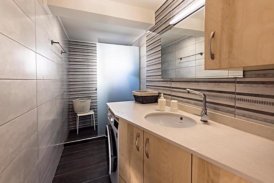 Olympia Penthouse